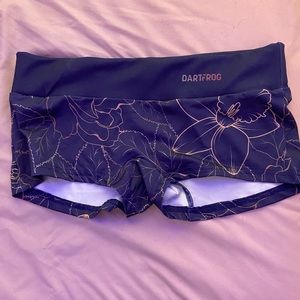DartFrog Pole Shorts